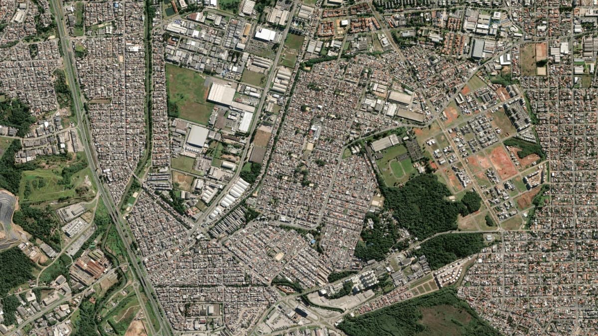 Loteamento urbano com lotes demarcados